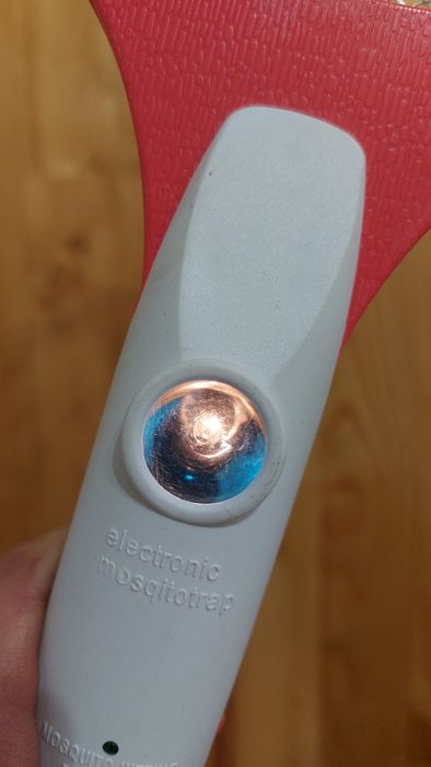 Электромухобойка электрическая мухобойка ловец мух, комаров, насекомых