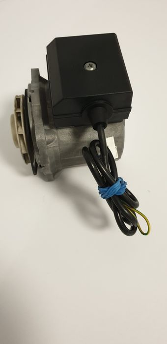 Pompa Recirculare Wilo HB15/6.7-2 Centrala Saunier Duval ThemaFast F30