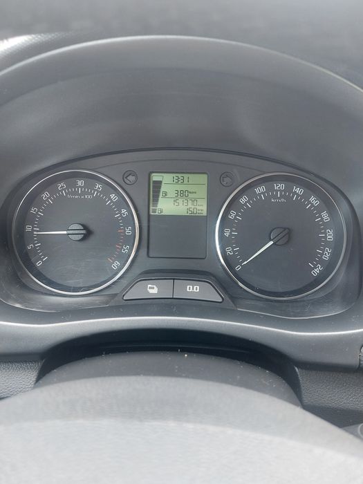 SKODA Fabia 2011 — imagine 5