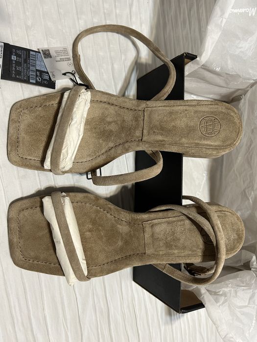 Босоножки замша новые Massimo Dutti размер 37