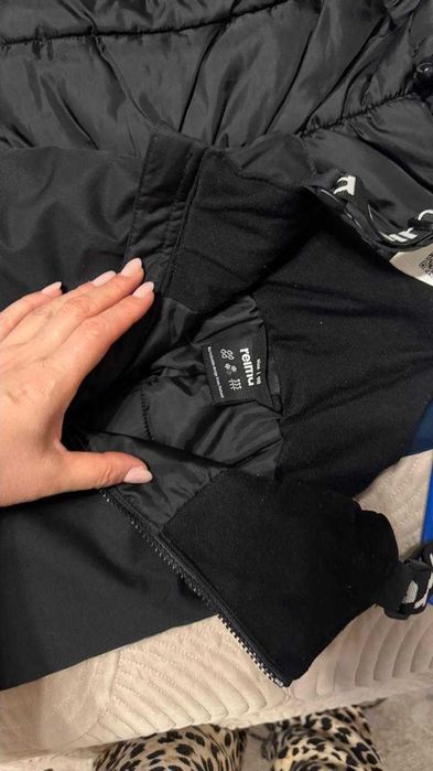 Продам детский комбинезон Reima