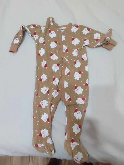 Предлагам детски дрешки за момичета почти като нови за 10-16 месеца