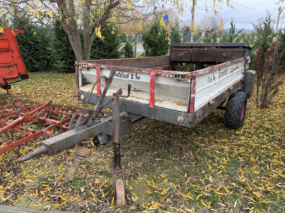 Remorca mig pentru imprastiat gunoi