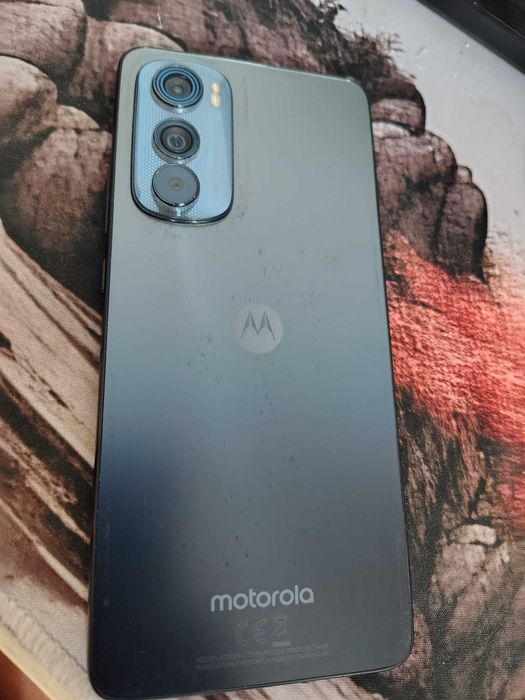 Motorola EDGE 30