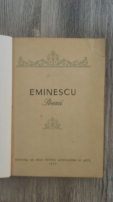 Mihai Eminescu carte de Poezii 1953