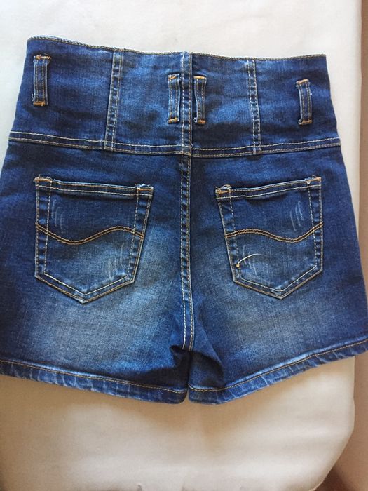 Модные Джинсовые шорты.