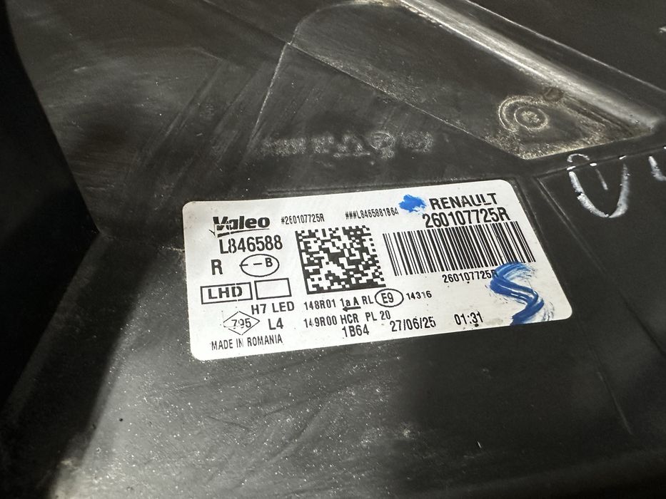 Far dreapta full led dacia duster 3.dacia bigster.cod:260107725.R.
