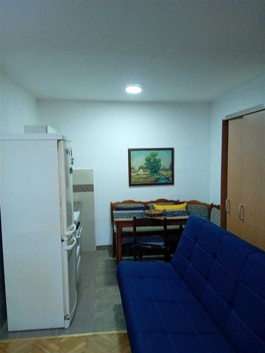 Дава се под наем Двустаен апартамент в Пловдив, Централна гара - 59 кв.м за 142.8 € - Снимка #2