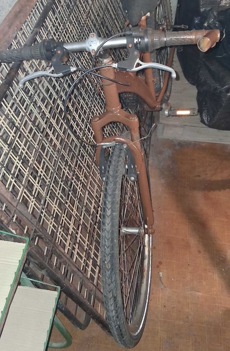 Много работи чисто нови Клетката е с размери 70 см на 35 см цена 50 лв