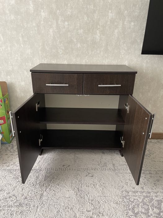 Продам обувницу