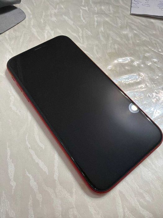 Продам iPhone 11, 64 GB
