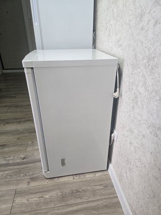 Морозильник Indesit
