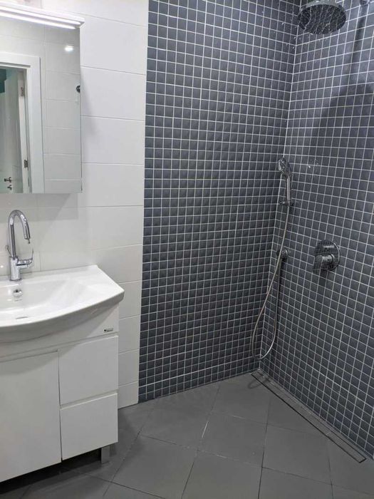 Дава се под наем Тристаен апартамент в София, Малинова долина - 90 кв.м за 899 € - Снимка #11