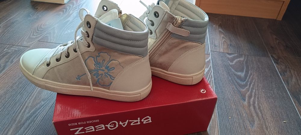 Детски сандали и кецове естествена кожа