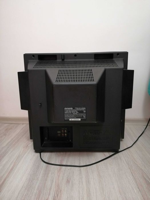 Телевизор AIWA 20"