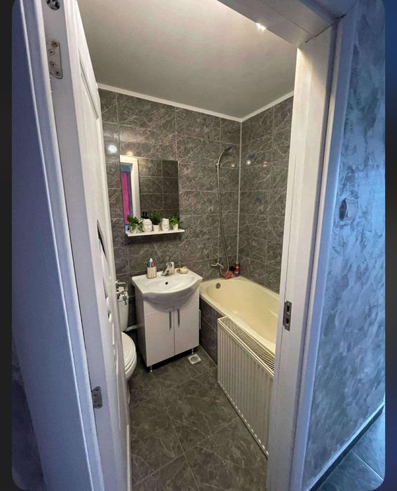 vanzare garsoniera eventusl schimb cu casa