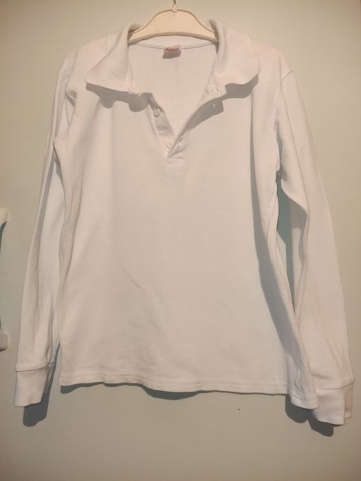 Рубашки школьные б/у на мальчика (8,9,10 лет)