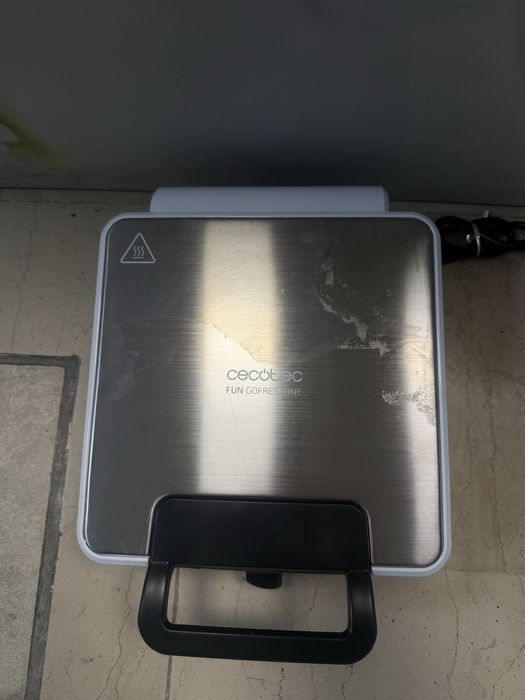 Гофретник Cecotec Fun Gofrestone 4Inox