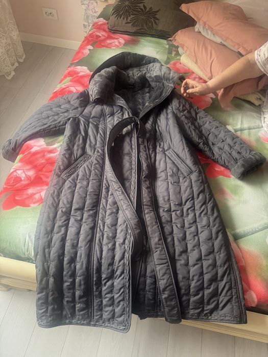 Продам женкое польто