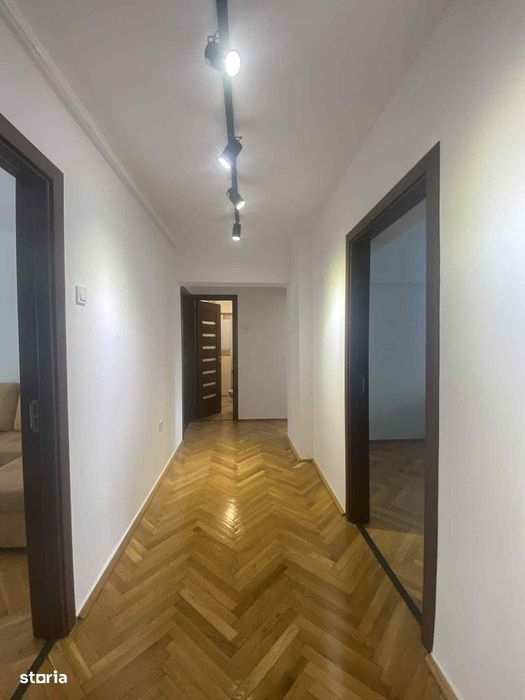 Chirie,Ap.4 camere,Soarelui