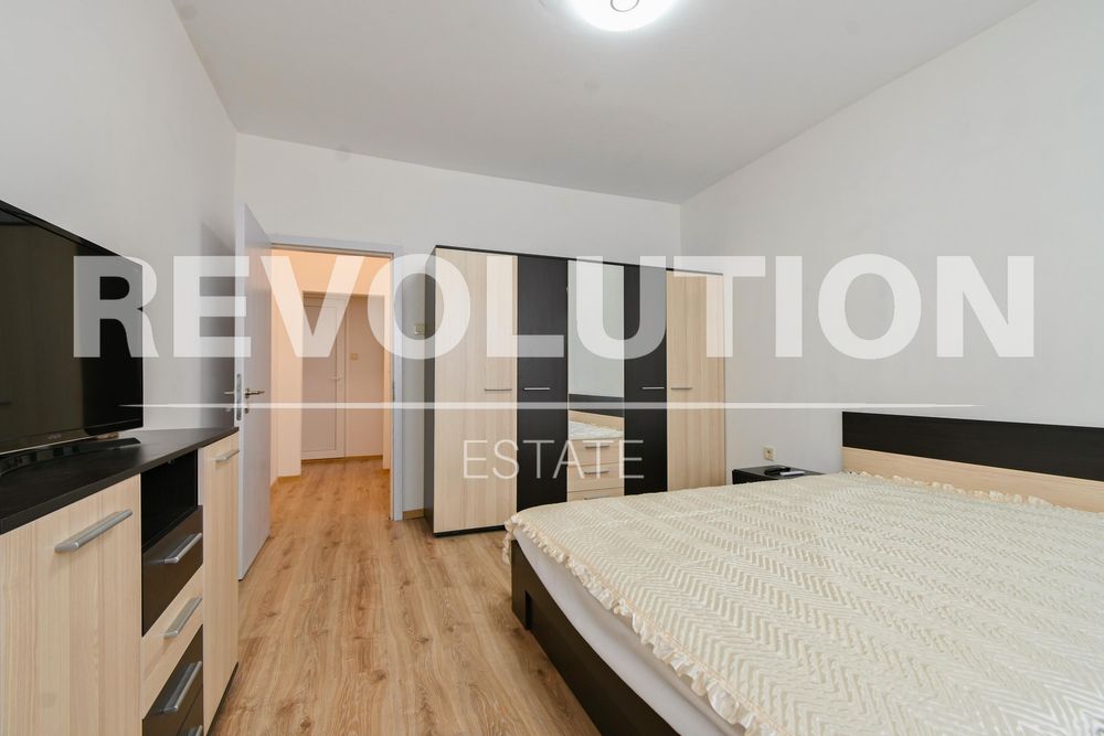 Дава се под наем Четиристаен апартамент в София, Банишора - 101 кв.м за 797.64 € - Снимка #7