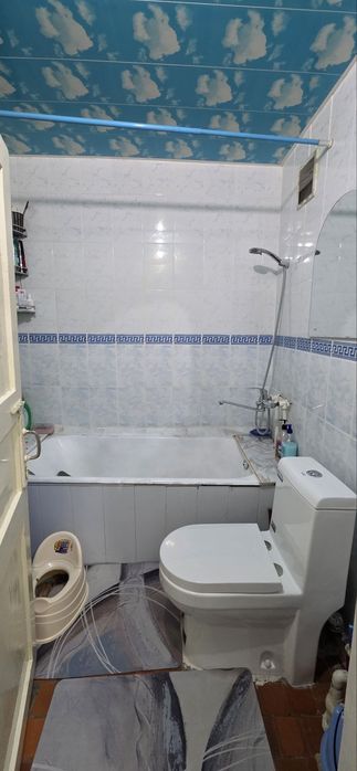 Продается 2х комнотноя квартира Гагарин 24 табака кирпичний дом