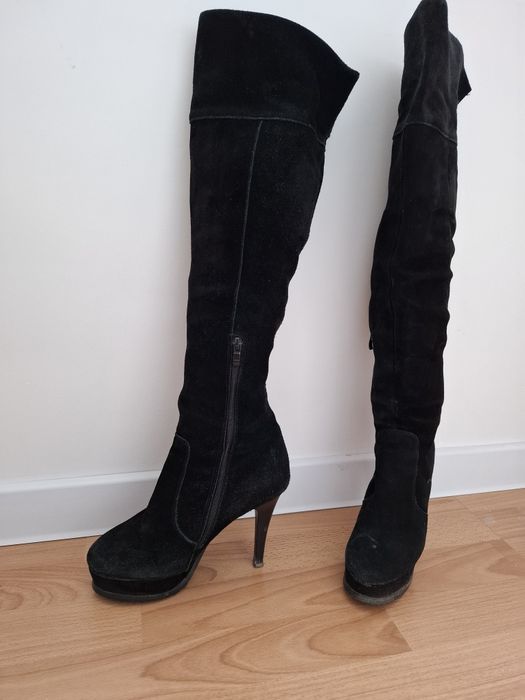 Замшеевые сапоги