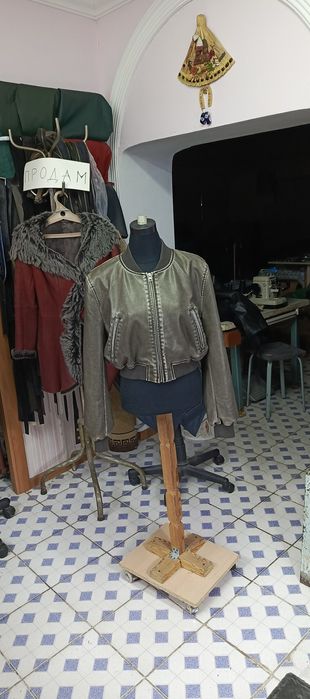 Куртка женская, экокожа