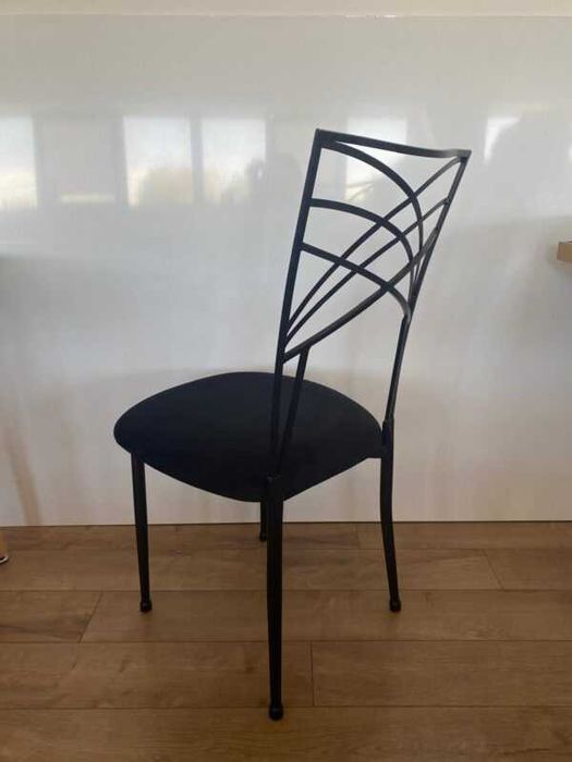 Scaun evenimente  CHAMELEON auriu sau negru