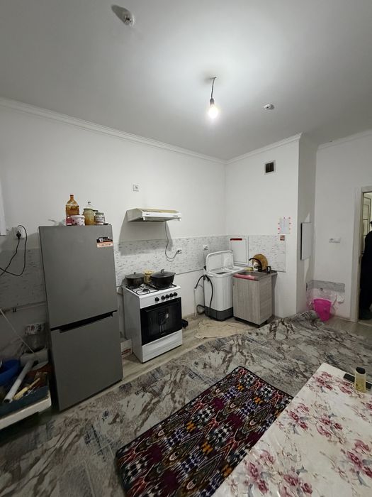 Sergeli Yangi darxon 2 xonalik uy sotiladi