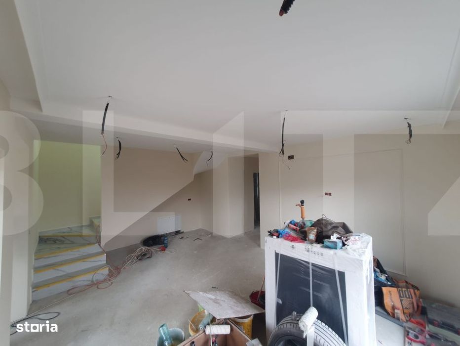 Duplex modern despartit prin bucatarie si camara