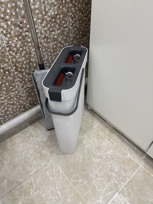 Продам швабру с отжимом