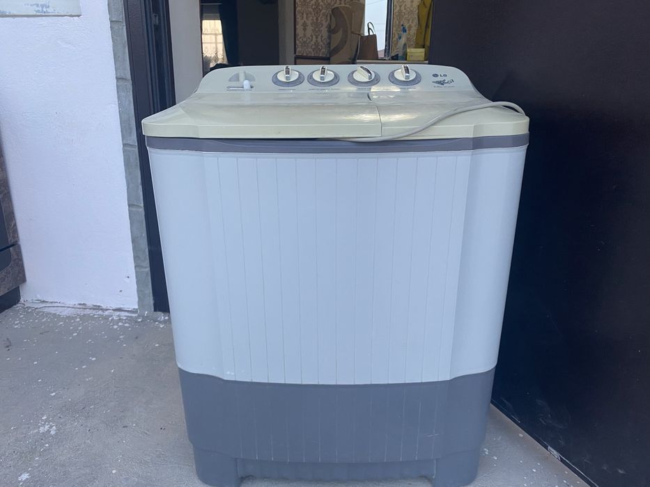 Шифонер  хороший. 2шт