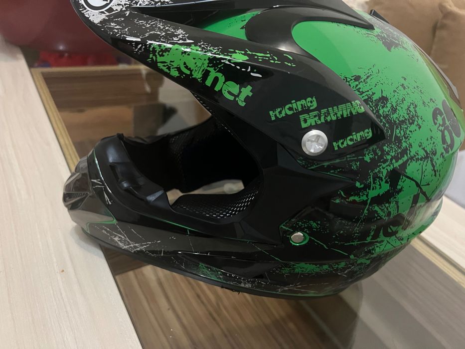 Детска каска за велосипед и мотор