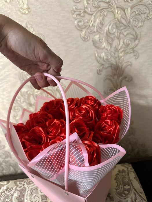 Букет из атласной ленты