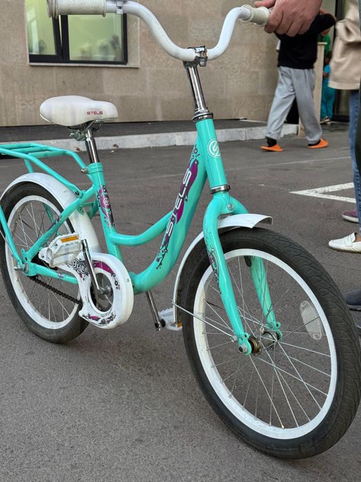 Продам детский велосипед в отличном состояние