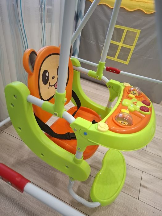 Качели в отличном состоянии