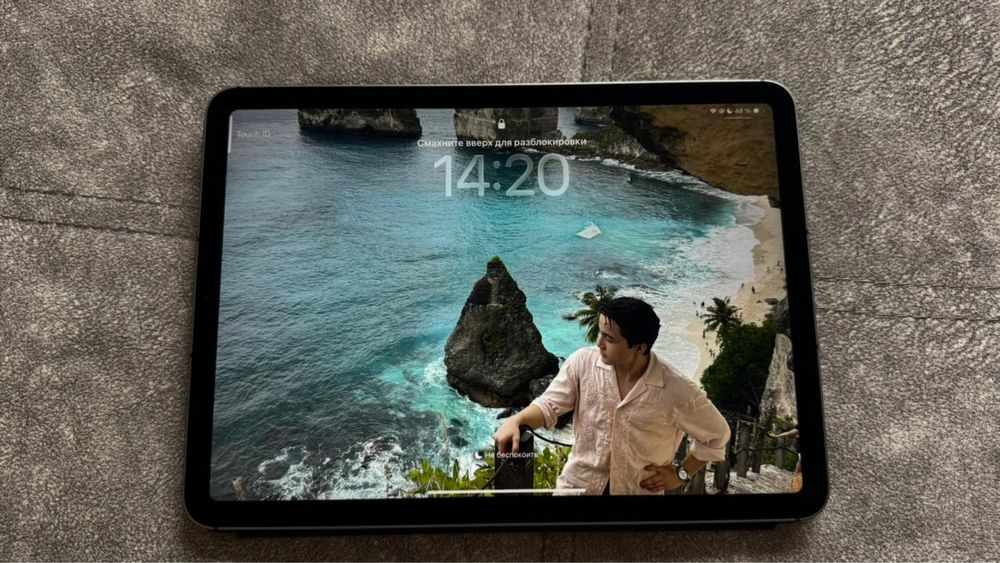 Продам Ipad Air 4 wifi + cellular