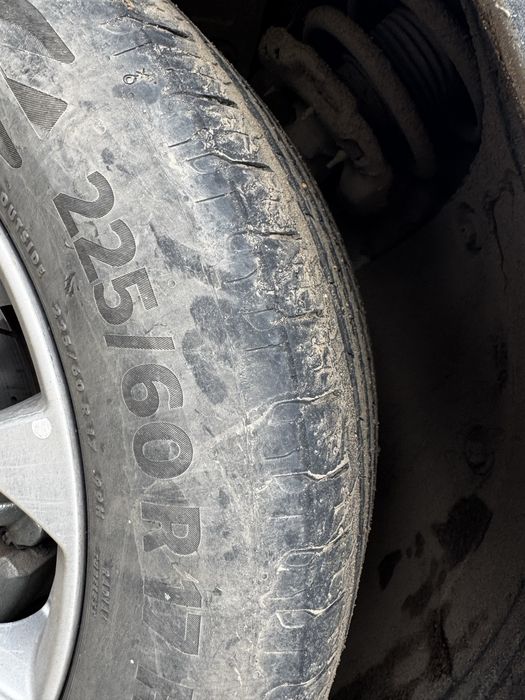 Продам резину летнию