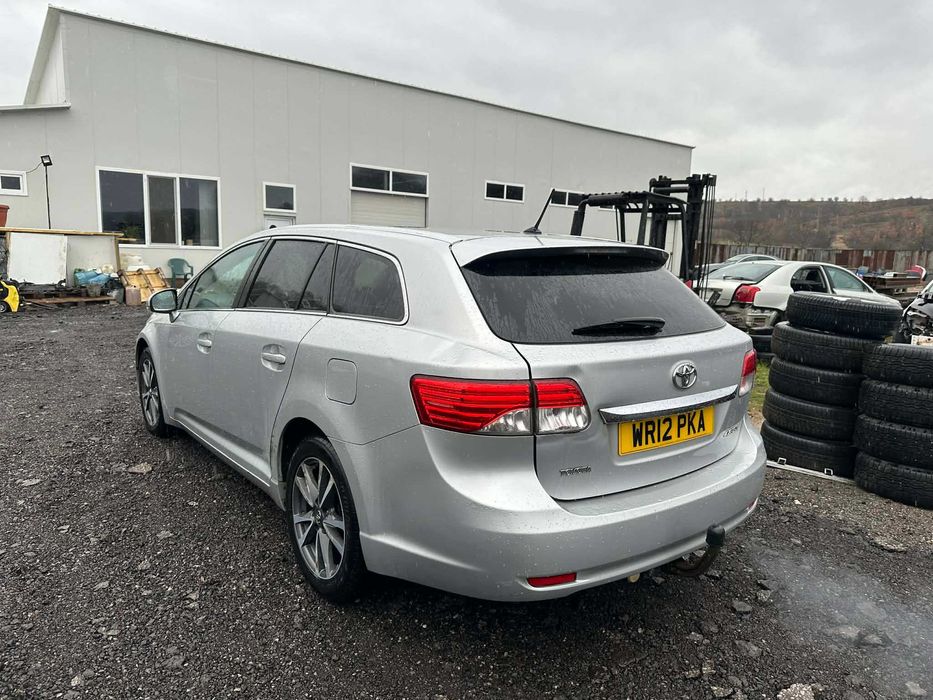 НА ЧАСТИ Toyota Avensis 2012г 2. 0 D-4D 124 к. с.