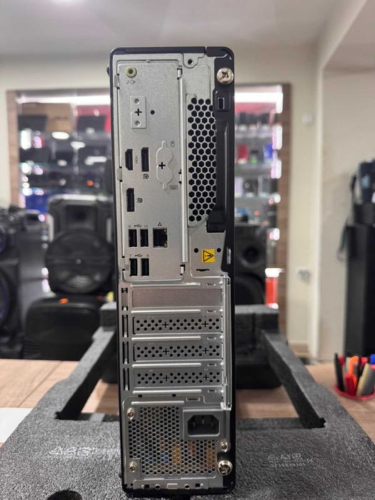 Настолен компютър Lenovo M70s Gen 3 (11T7) i3-12100 16GB 256GB