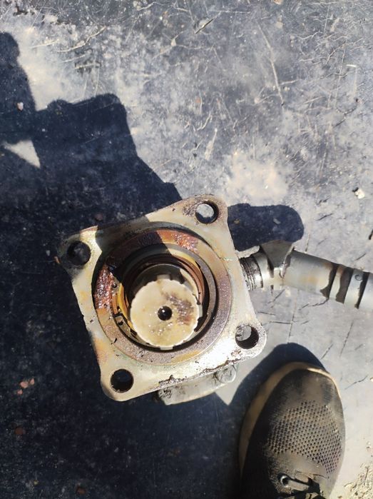 насос гидравлический на манипулятор