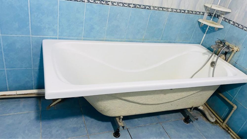 Ванна пластик чистая