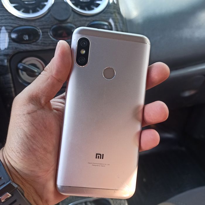 Redmi 6 pro 4/64GB