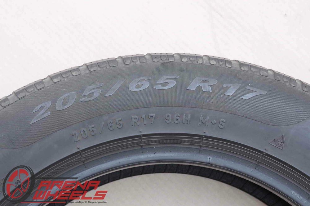 Set 4 Anvelope Iarna 17 inch Pirelli 205/65 R17