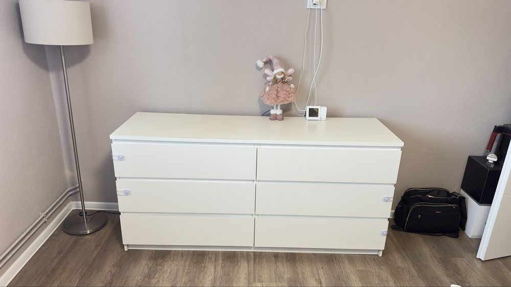 Comoda mobilier