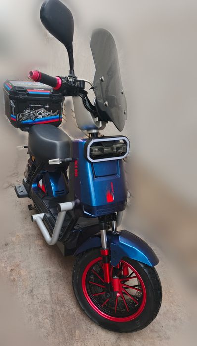 Redlayn Skuter Demansh