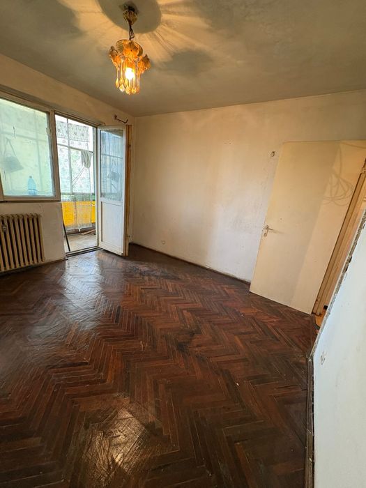 Vand apartament
