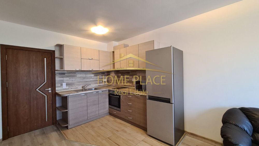 Дава се под наем Тристаен апартамент в Варна, Зимно кино Тракия - 89 кв.м за 561 € - Снимка #2