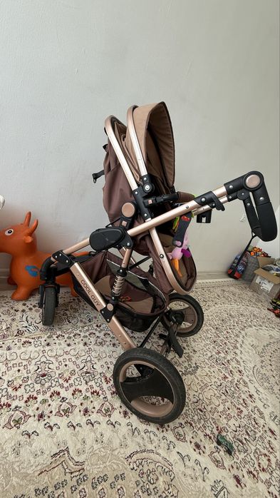 Продам детскую коляску